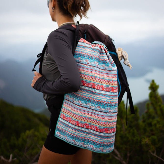 Bazaar of Dreams - Ultra - leichtes Outdoor - und Wanderhandtuch - woodsandwaves.co