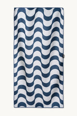 Copacabana - Duschhandtuch aus Premium Mikrofaser - angenehm auf der Haut - woodsandwaves.co