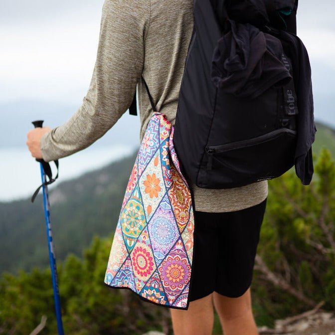 Mosaics - Ultra - leichtes Outdoor - und Wanderhandtuch - woodsandwaves.co