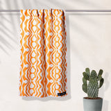 Schnelltrocknendes Reise - und Strandtuch mit Geheimfach - woodsandwaves.co