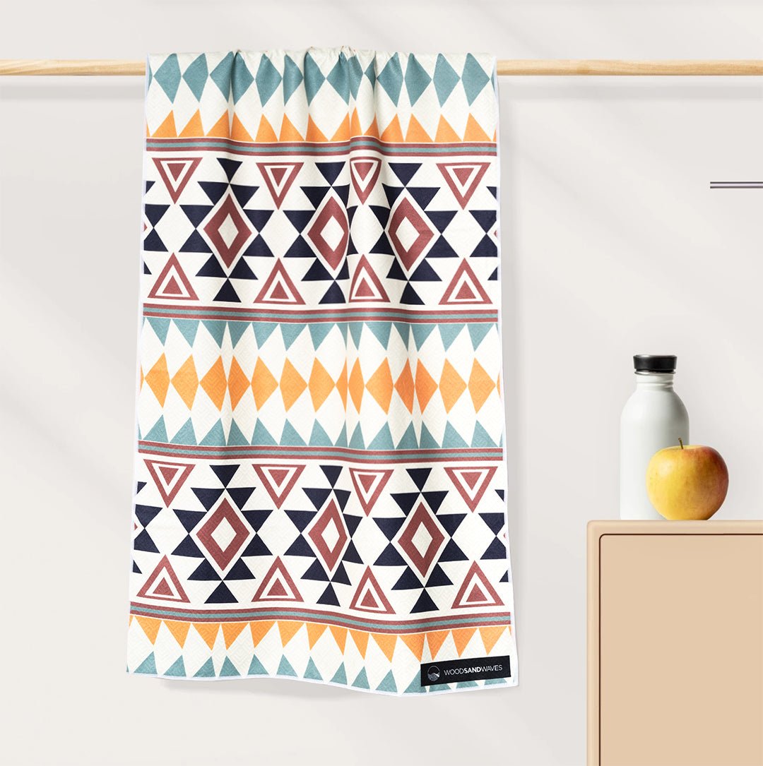 Warm Earth - Ultra - leichtes Outdoor - und Wanderhandtuch - woodsandwaves.co